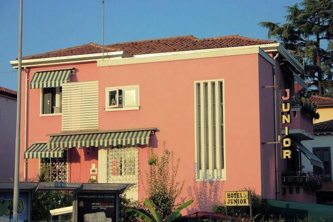 Albergo Junior Padova Exterior photo